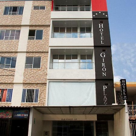 Hotel Giron Plaza 외부 사진